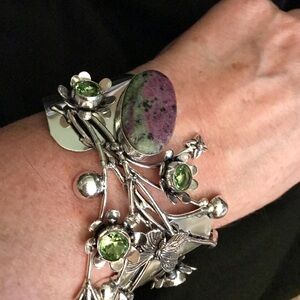 Ruby Zoisite Peridot 925 Sterling Silver Cuff Bracelet